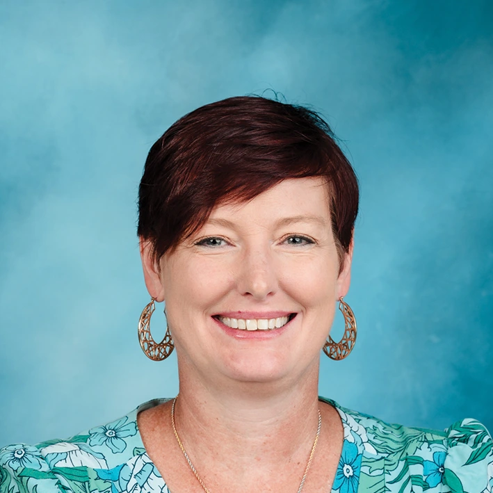 Ms Samantha Wood